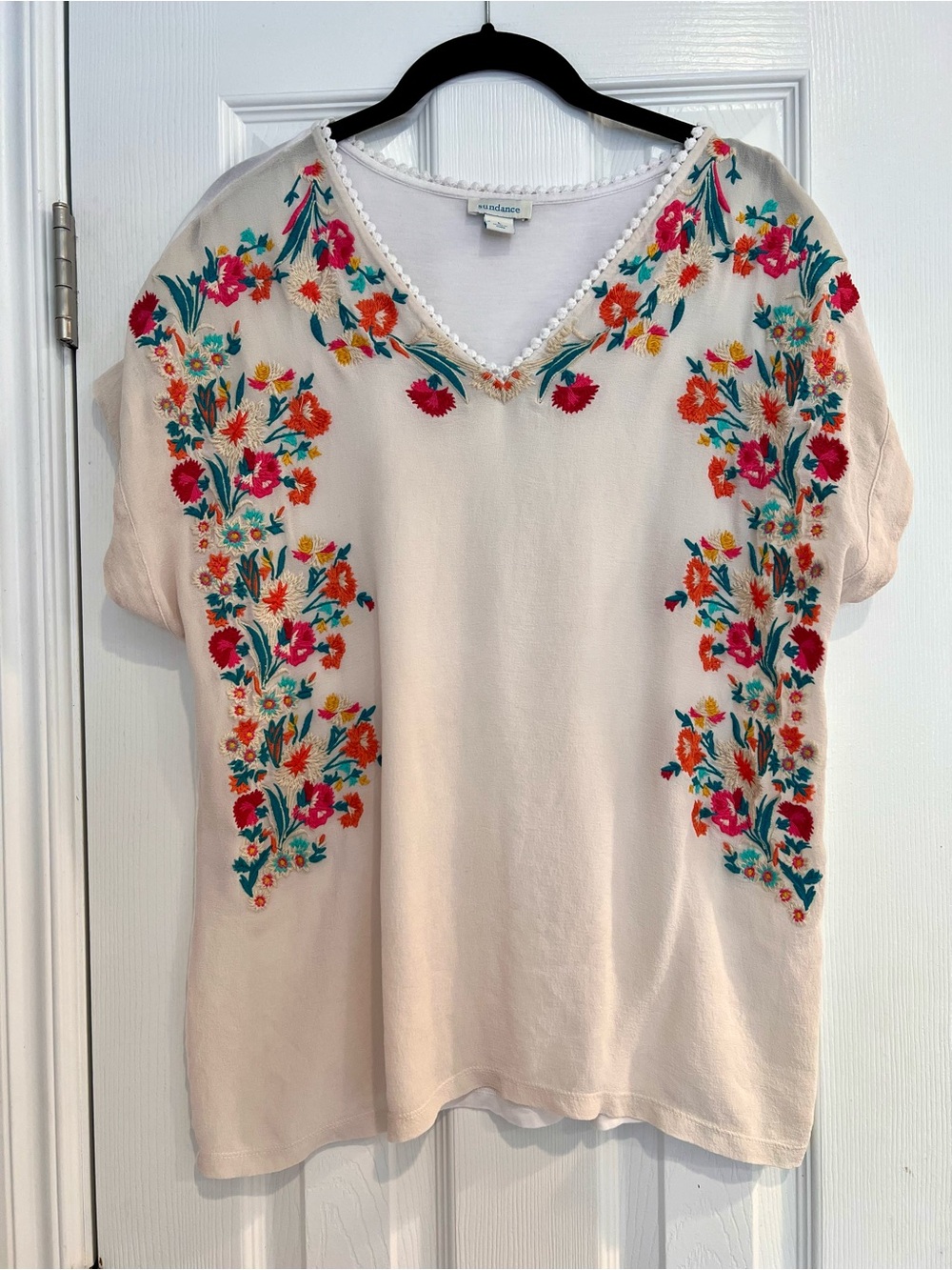 Sundance Embroidered Cream Blouse Top Multicolor Floral Shirt L Dolman Sleeve